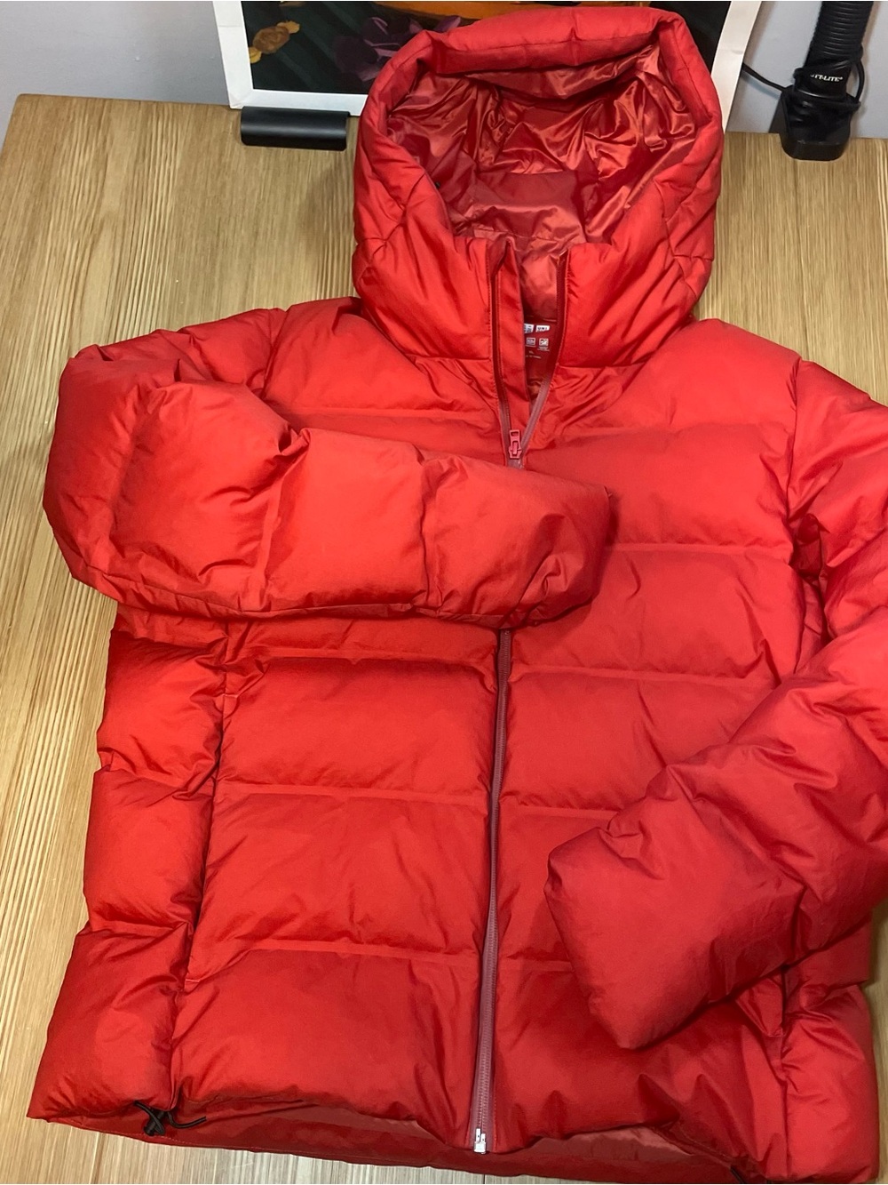 Uniqlo Men's Seamless Down Parka Jacket Rust Orange Size XL Windproof/waterproof